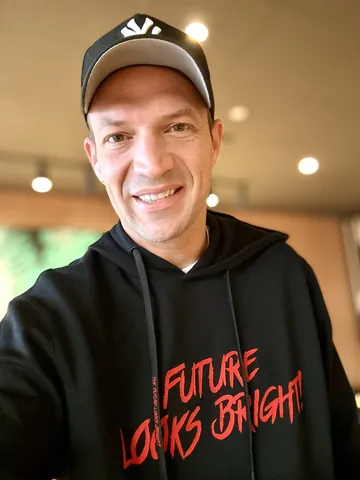 Bruce Elia Jr. of the TRELIA team